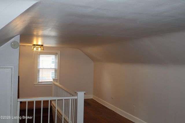 4329 S 3rd St, Louisville, KY 40214