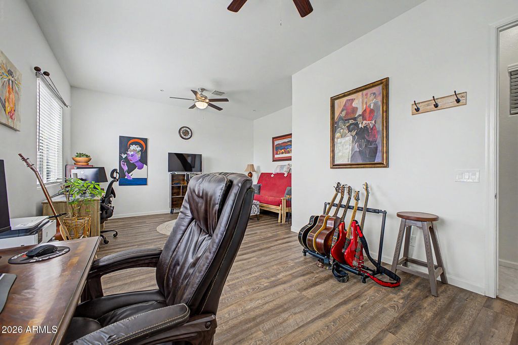 Image 27 of property listing at 21294 W YALE Street, Buckeye, AZ 85396