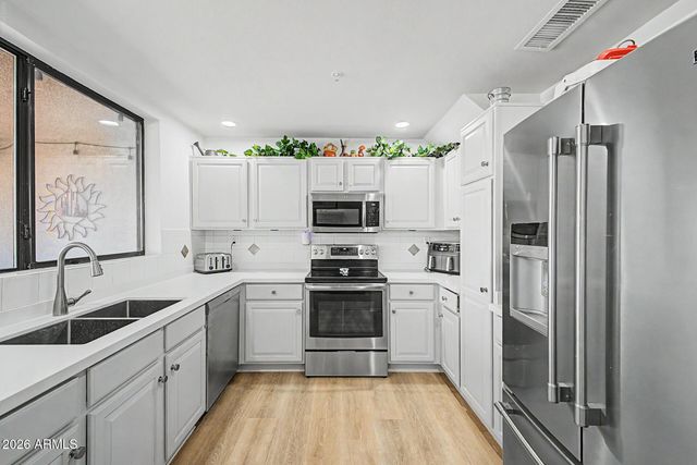 8270 N Hayden Road 2035, Scottsdale, AZ 85258