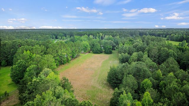 191 Marion Woods Trail, Bonneau, SC 29431