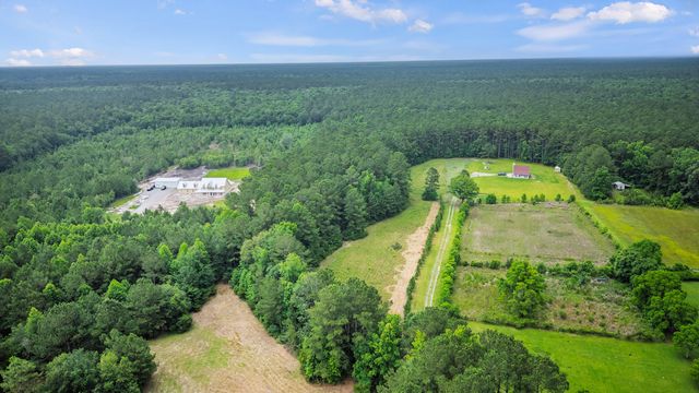 191 Marion Woods Trail, Bonneau, SC 29431