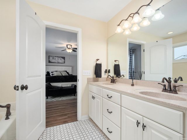 13018 Tuscany Way, Fort Wayne, IN 46845