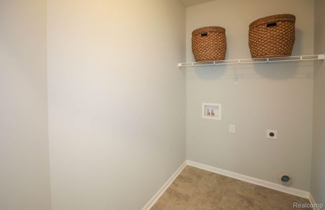 49420 Mapleton, Canton Charter Township, MI 48188