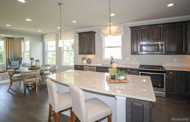 49420 Mapleton, Canton Charter Township, MI 48188