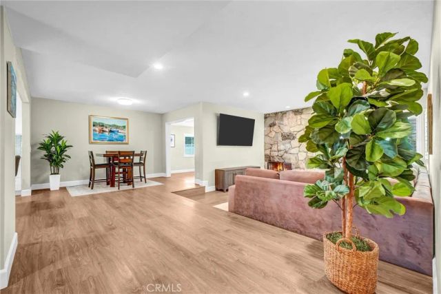 10661 Ritter, Cypress, CA 90630