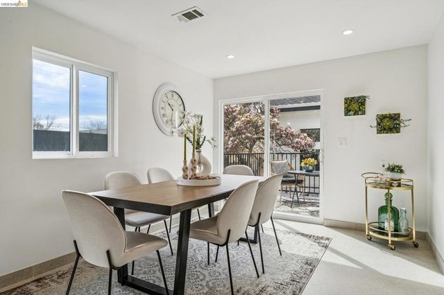 1009 1009 Everett, El Cerrito, CA 94530