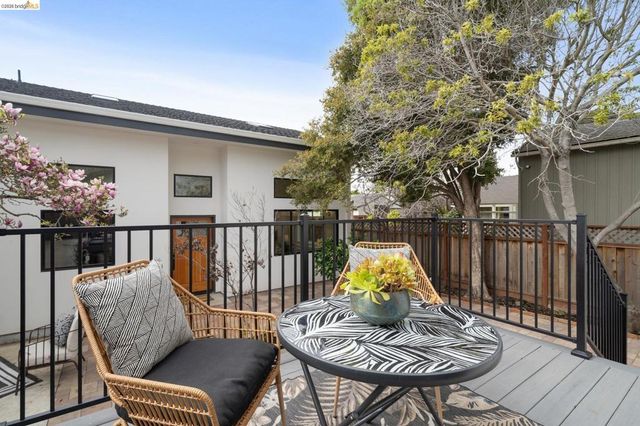 1009 1009 Everett, El Cerrito, CA 94530