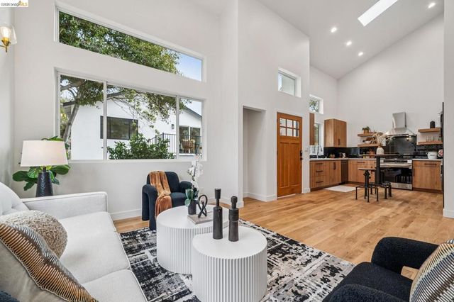 1009 1009 Everett, El Cerrito, CA 94530