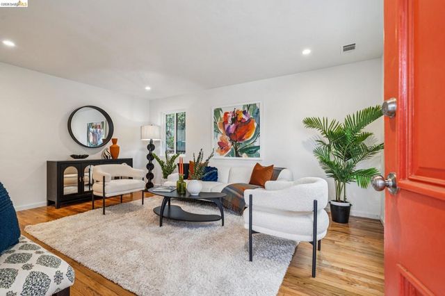 1009 1009 Everett, El Cerrito, CA 94530