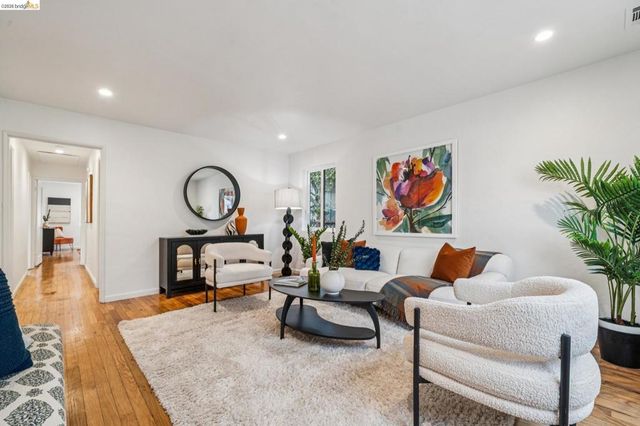 1009 1009 Everett, El Cerrito, CA 94530