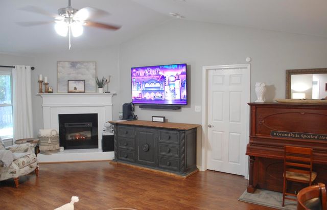 2602 Hidden Estates Circle, Gulf Breeze, FL 32566