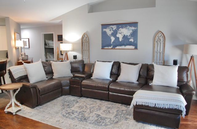 2602 Hidden Estates Circle, Gulf Breeze, FL 32566