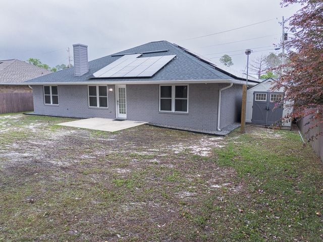 2602 Hidden Estates Circle, Gulf Breeze, FL 32566
