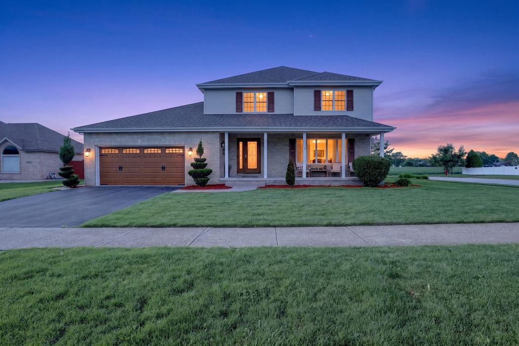 1692 185th Street, Lansing, IL 60438