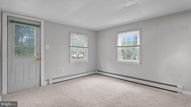 6 CORTLANDT AVE, Titusville, NJ 08560