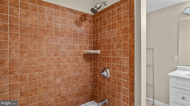 6 CORTLANDT AVE, Titusville, NJ 08560