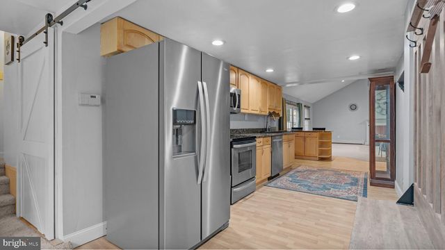 6 CORTLANDT AVE, Titusville, NJ 08560