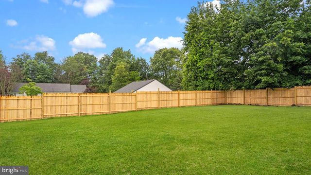 6 CORTLANDT AVE, Titusville, NJ 08560