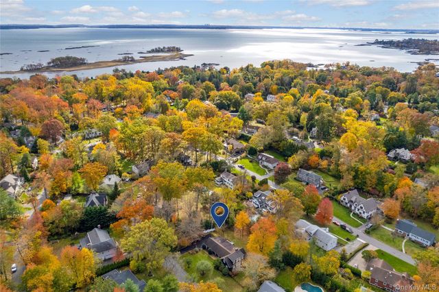 8 Douglas Circle, Rye, NY 10580