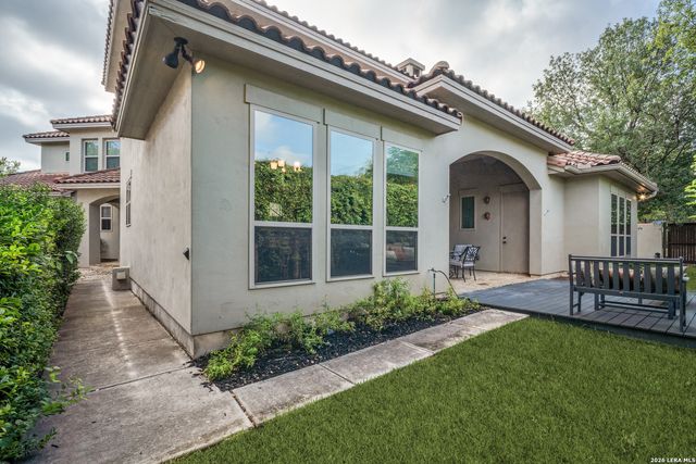 321 E SUNSET RD, San Antonio, TX 78209