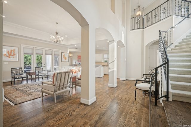321 E SUNSET RD, San Antonio, TX 78209