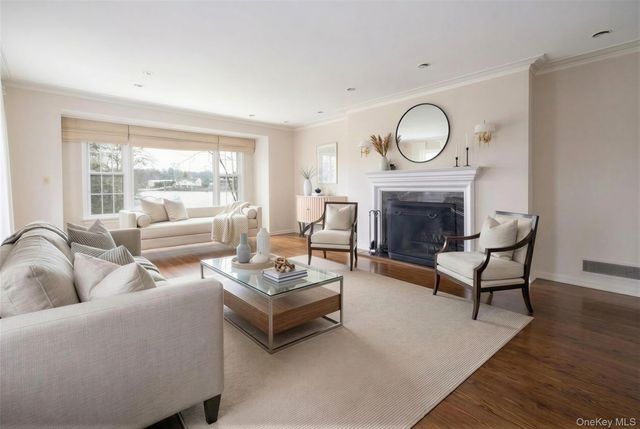 180 Wilmot Road, New Rochelle, NY 10804