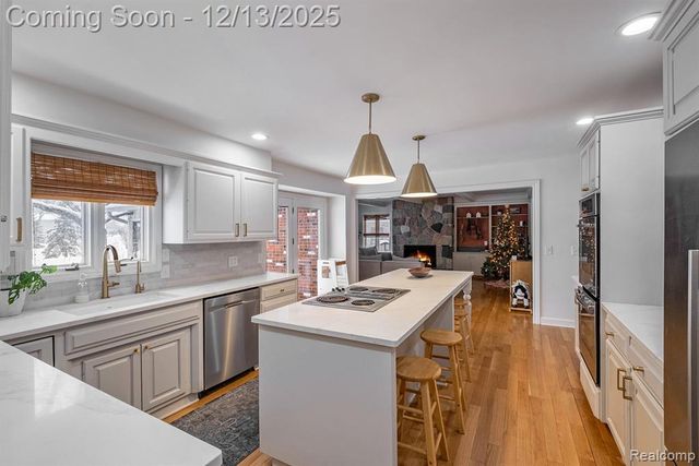 5348 Mccandlish Road, Grand Blanc, MI 48439