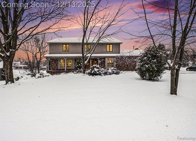 5348 Mccandlish Road, Grand Blanc, MI 48439