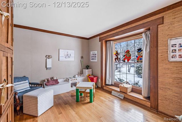 5348 Mccandlish Road, Grand Blanc, MI 48439