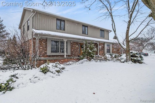 5348 Mccandlish Road, Grand Blanc, MI 48439