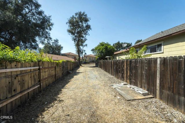 4021 Liberty Avenue North, Glendale, CA 91214