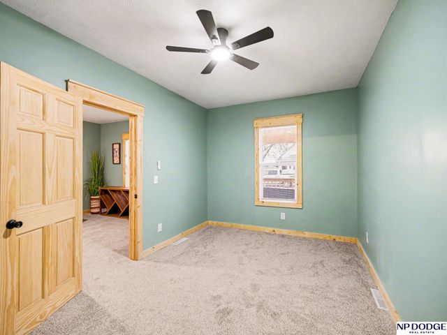2806 Mormon Street, Omaha, NE 68112