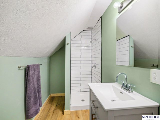 2806 Mormon Street, Omaha, NE 68112
