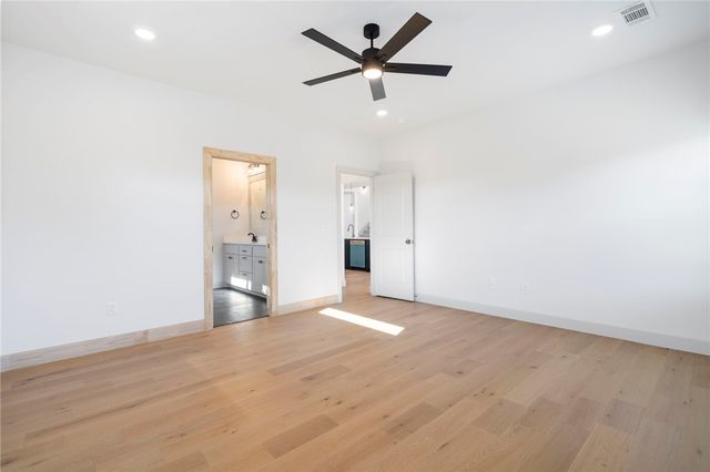 1231 Mammoth Street, Bentonville, AR 72713