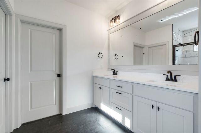 1231 Mammoth Street, Bentonville, AR 72713