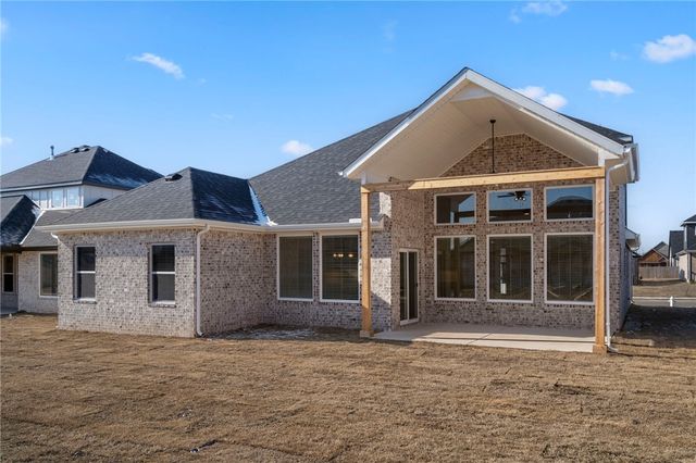 1231 Mammoth Street, Bentonville, AR 72713