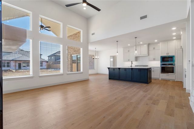 1231 Mammoth Street, Bentonville, AR 72713