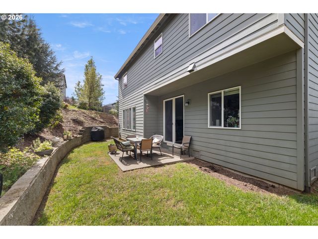 4707 SUMMER RUN Dr, West Linn, OR 97068