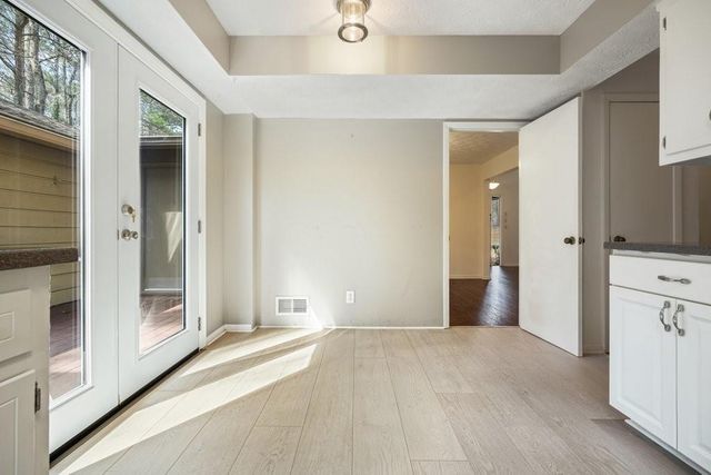 300 Cruise Court, Roswell, GA 30076