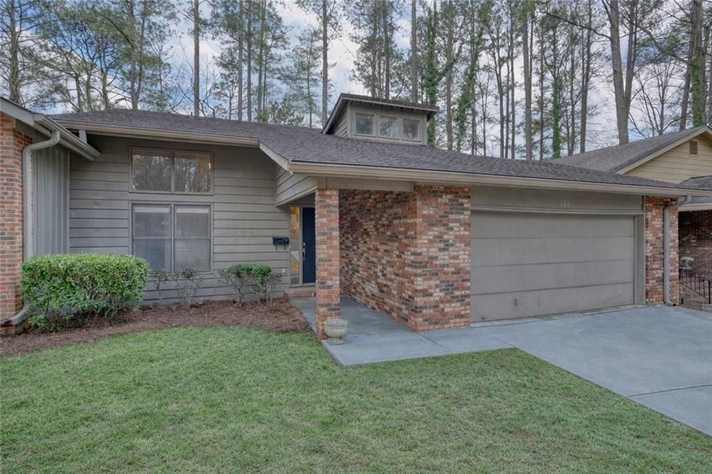 300 Cruise Court, Roswell, GA 30076