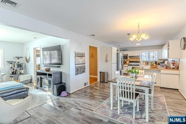 31 Perrin Drive, Wayne, NJ 07470