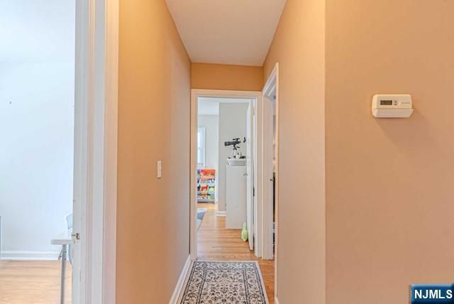 31 Perrin Drive, Wayne, NJ 07470