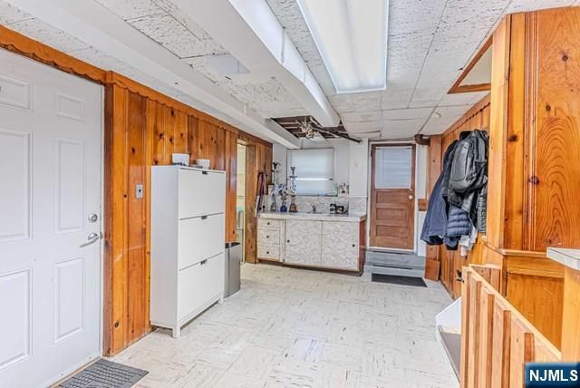 31 Perrin Drive, Wayne, NJ 07470