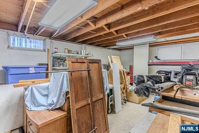 31 Perrin Drive, Wayne, NJ 07470