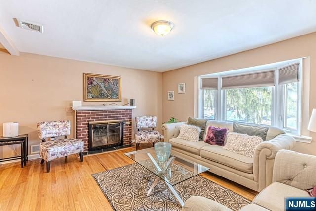 31 Perrin Drive, Wayne, NJ 07470