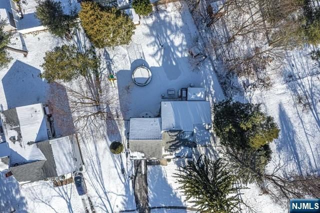 31 Perrin Drive, Wayne, NJ 07470