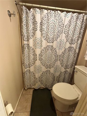 1010 Lookout Trail E, Dayton, OH 45449