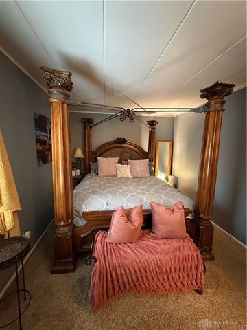 1010 Lookout Trail E, Dayton, OH 45449