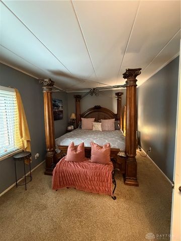 1010 Lookout Trail E, Dayton, OH 45449