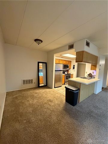 1010 Lookout Trail E, Dayton, OH 45449